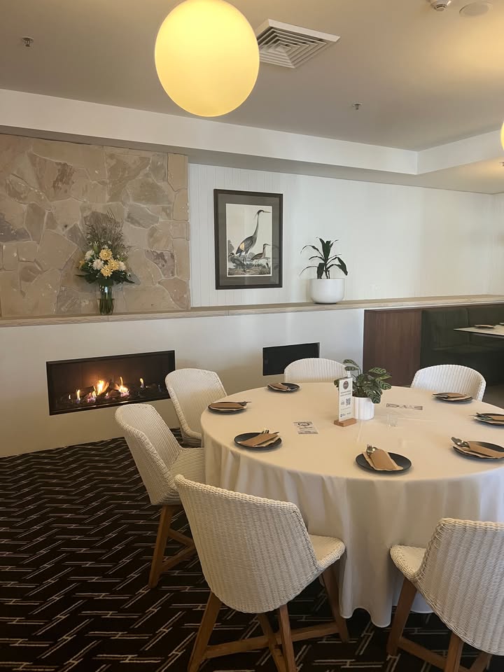Featured image for “Cosy Evening Vibes: Join Us at Kitty’s Bar from 5:30pm”
